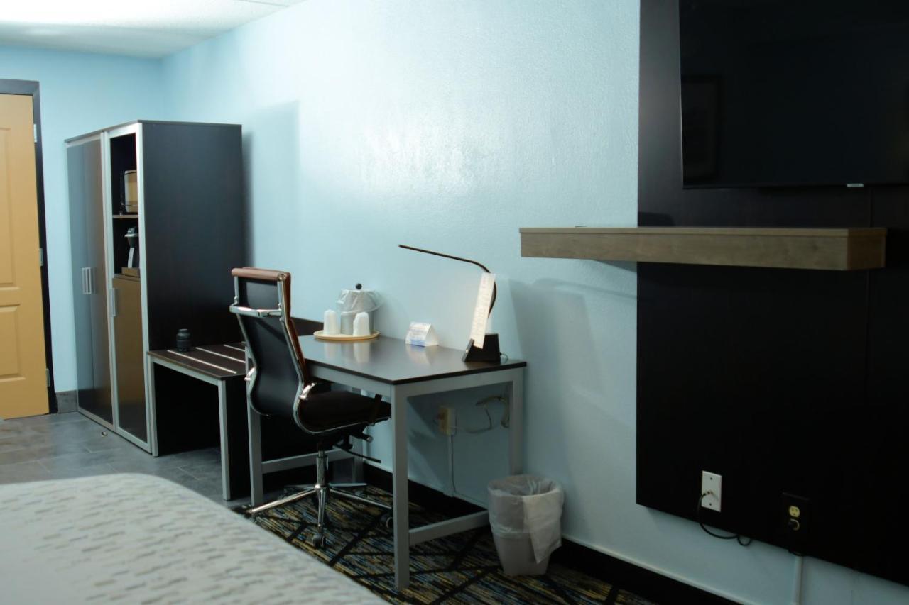 Clarion Pointe Jacksonville Near Camp Lejeune Ngoại thất bức ảnh