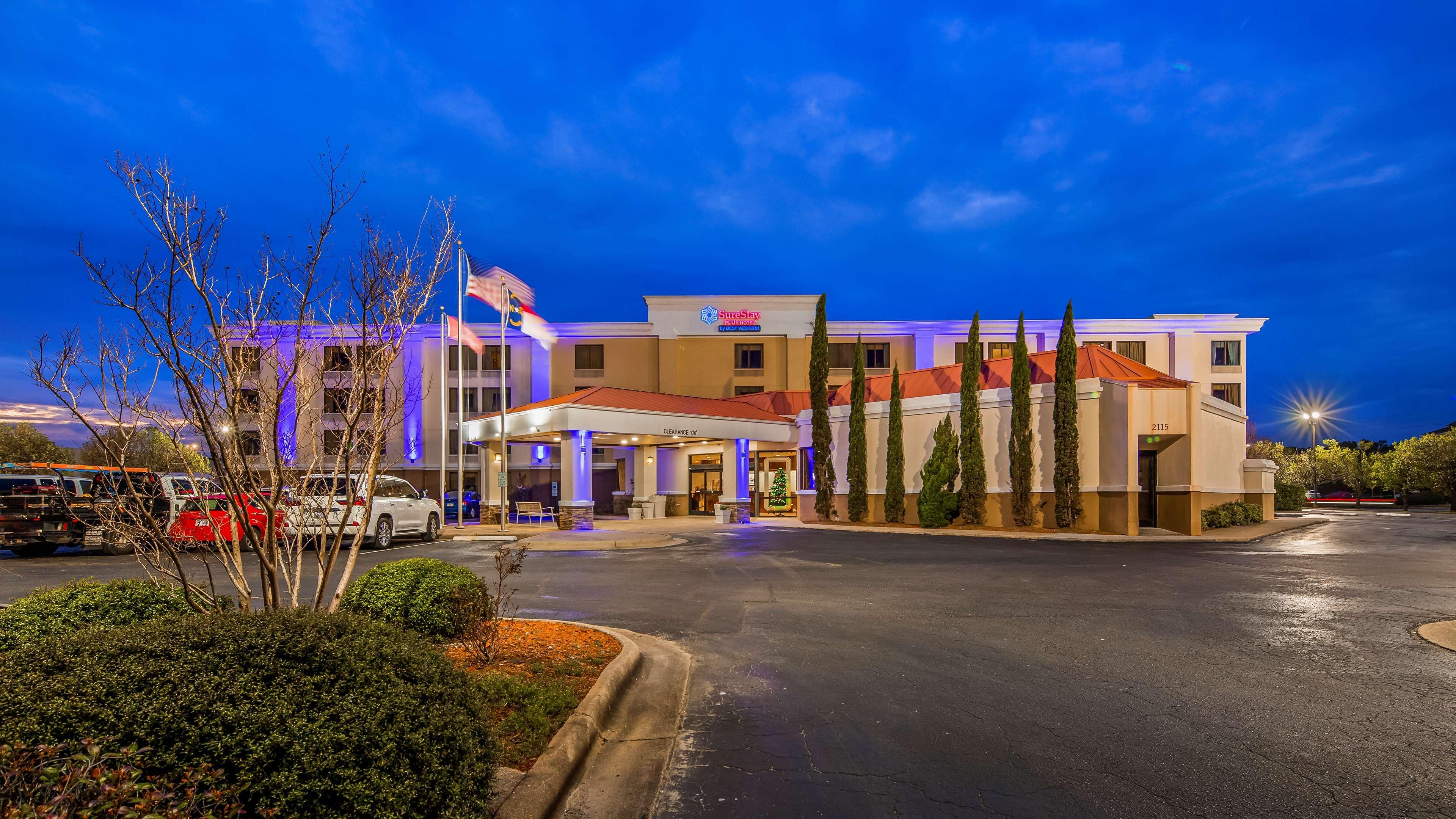 Clarion Pointe Jacksonville Near Camp Lejeune Ngoại thất bức ảnh