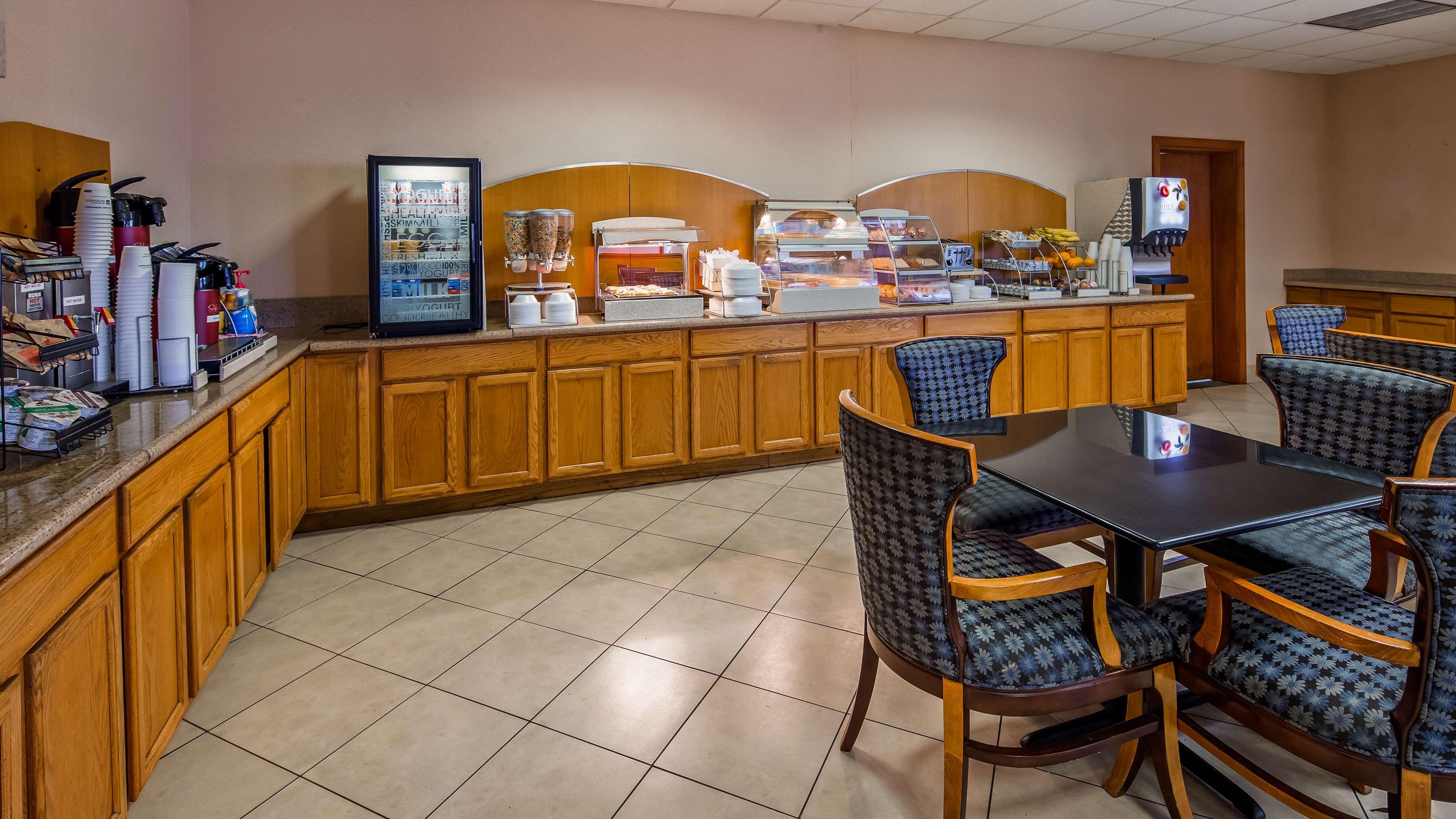 Clarion Pointe Jacksonville Near Camp Lejeune Ngoại thất bức ảnh