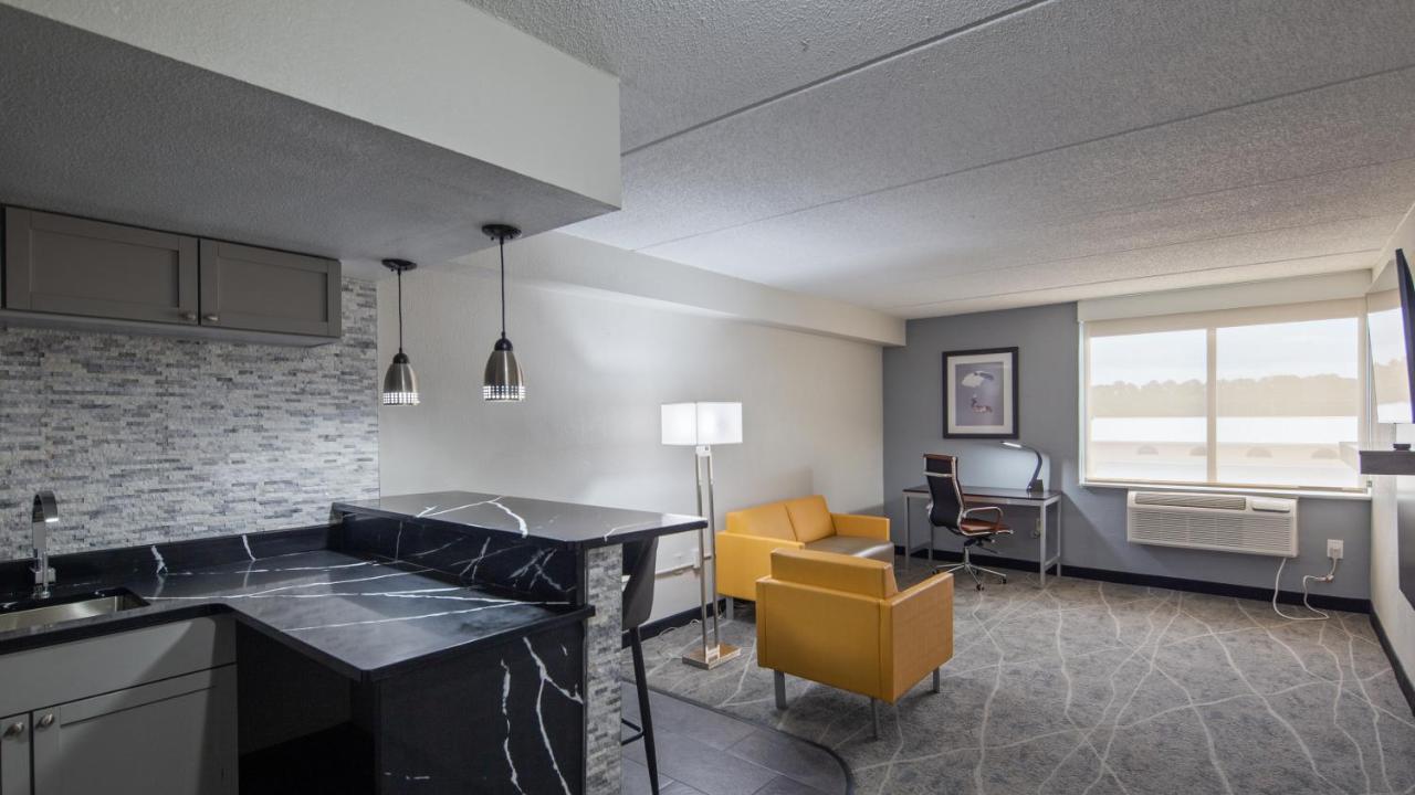 Clarion Pointe Jacksonville Near Camp Lejeune Ngoại thất bức ảnh