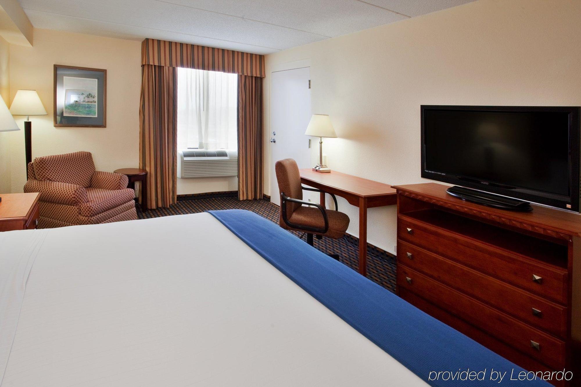 Clarion Pointe Jacksonville Near Camp Lejeune Ngoại thất bức ảnh